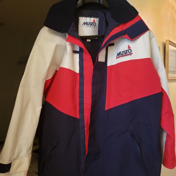 Musto Jackets \u0026 Coats | Musto - Men's Sailing Jacket Size S | Color: Blue/Red | Size: S | Dmggalaxynote2's Closet